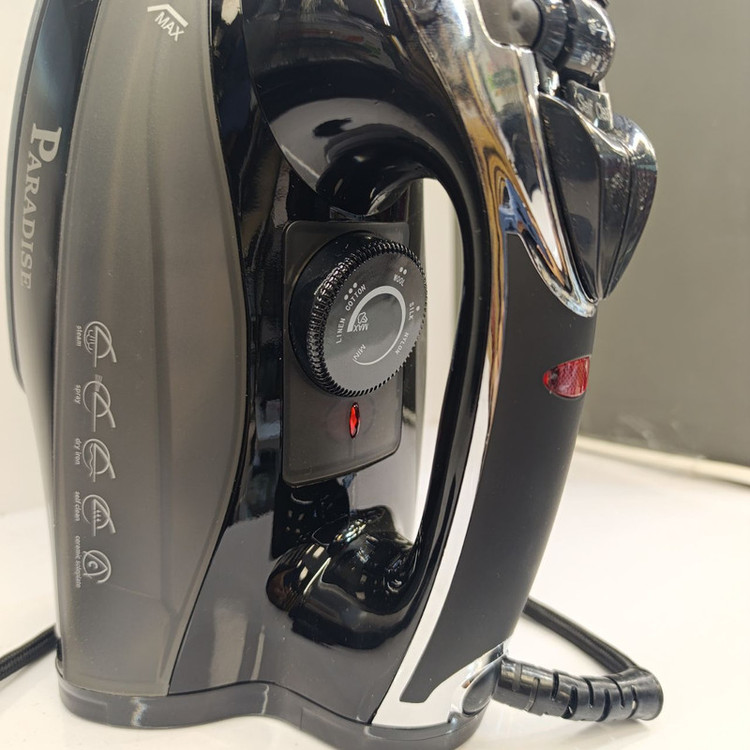 اتو بخار 2200 وات پارادایس مدل P-804